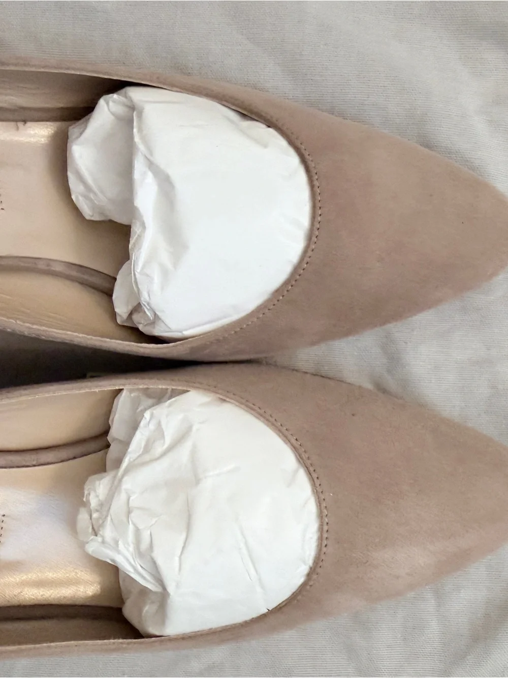Manolo Blahnik Beige Suede Slingback Pumps